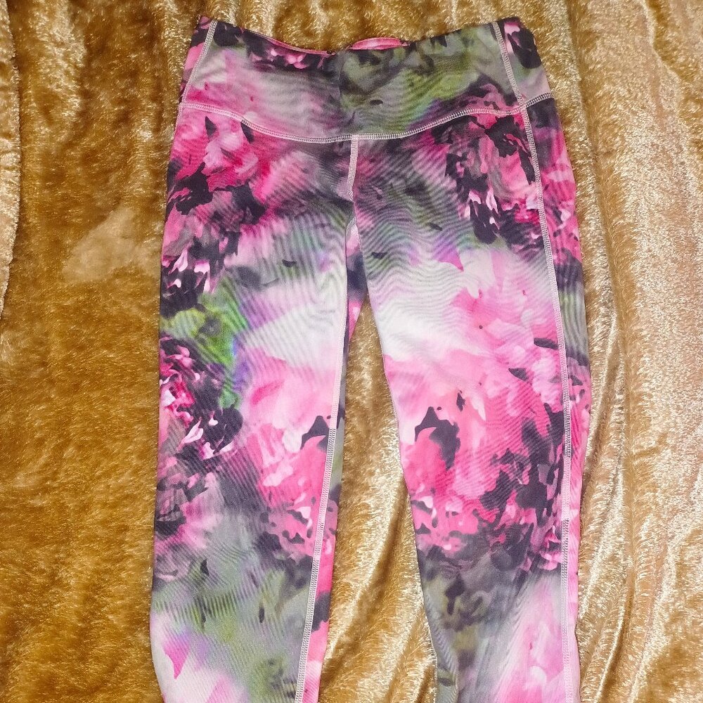 Athleta Colorful Capri Tights Size Small